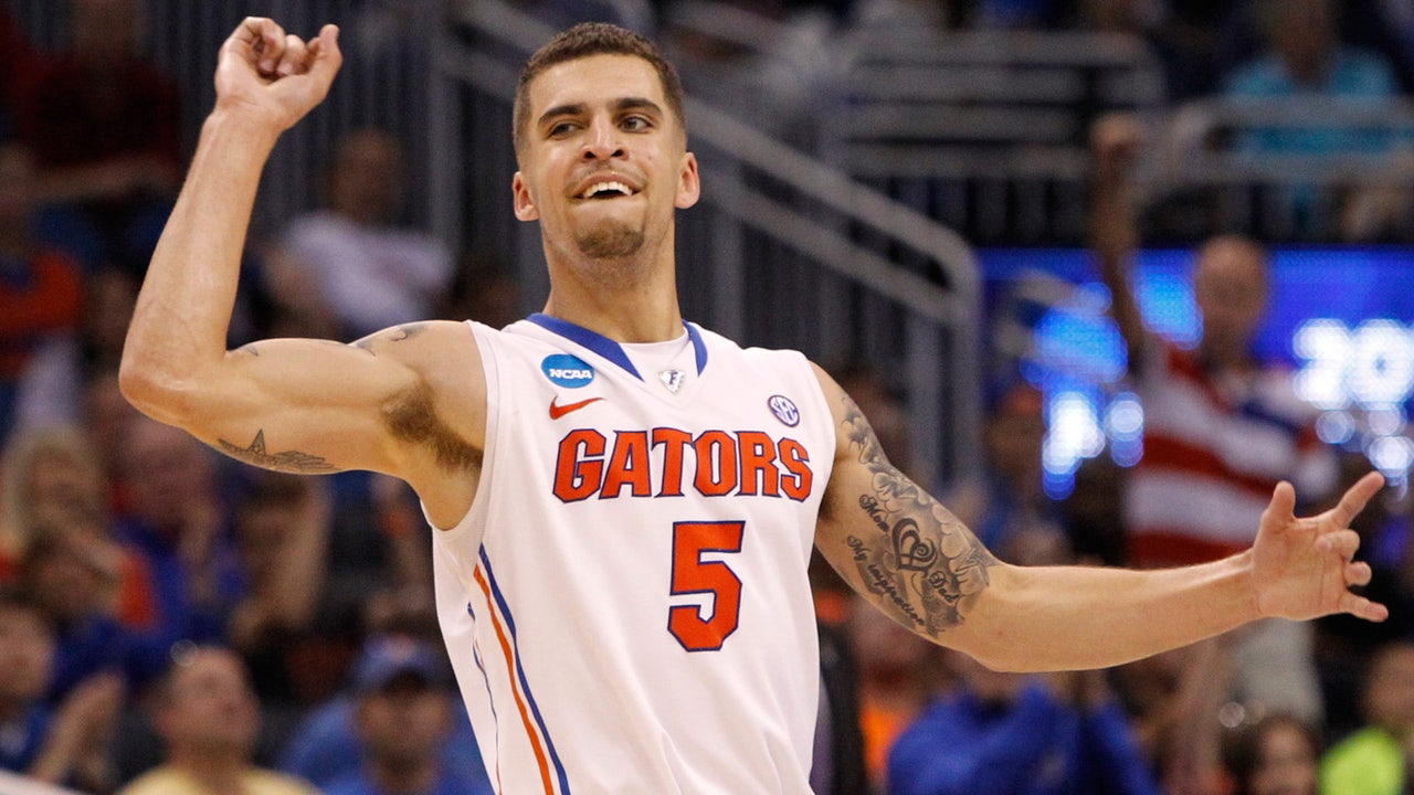 Scottie Wilbekin -- who else? -- helps revitalize Gators to move on in tourney